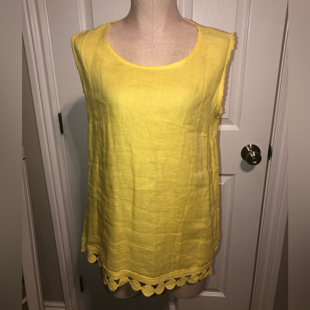 Charlie B - 2 Sleeveless Linen Top with Scalloped Hem